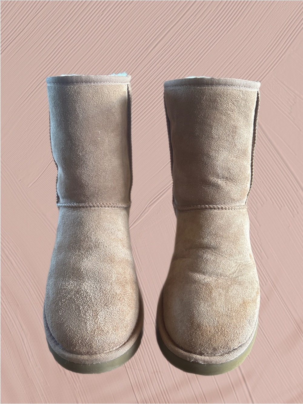 UGG Women's Classic Short Suede Winter Boots - Beige Size 8